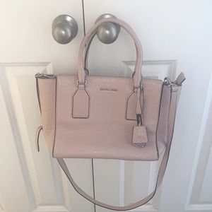 Michael Kors Shelby Tote